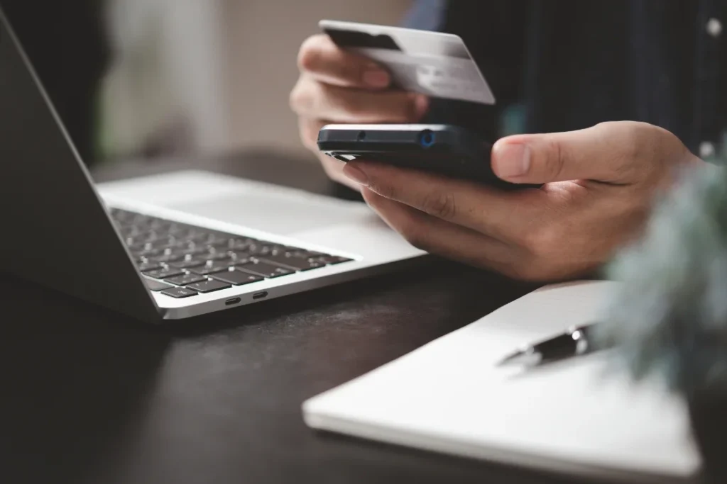 E‑Commerce and Changing Landscape